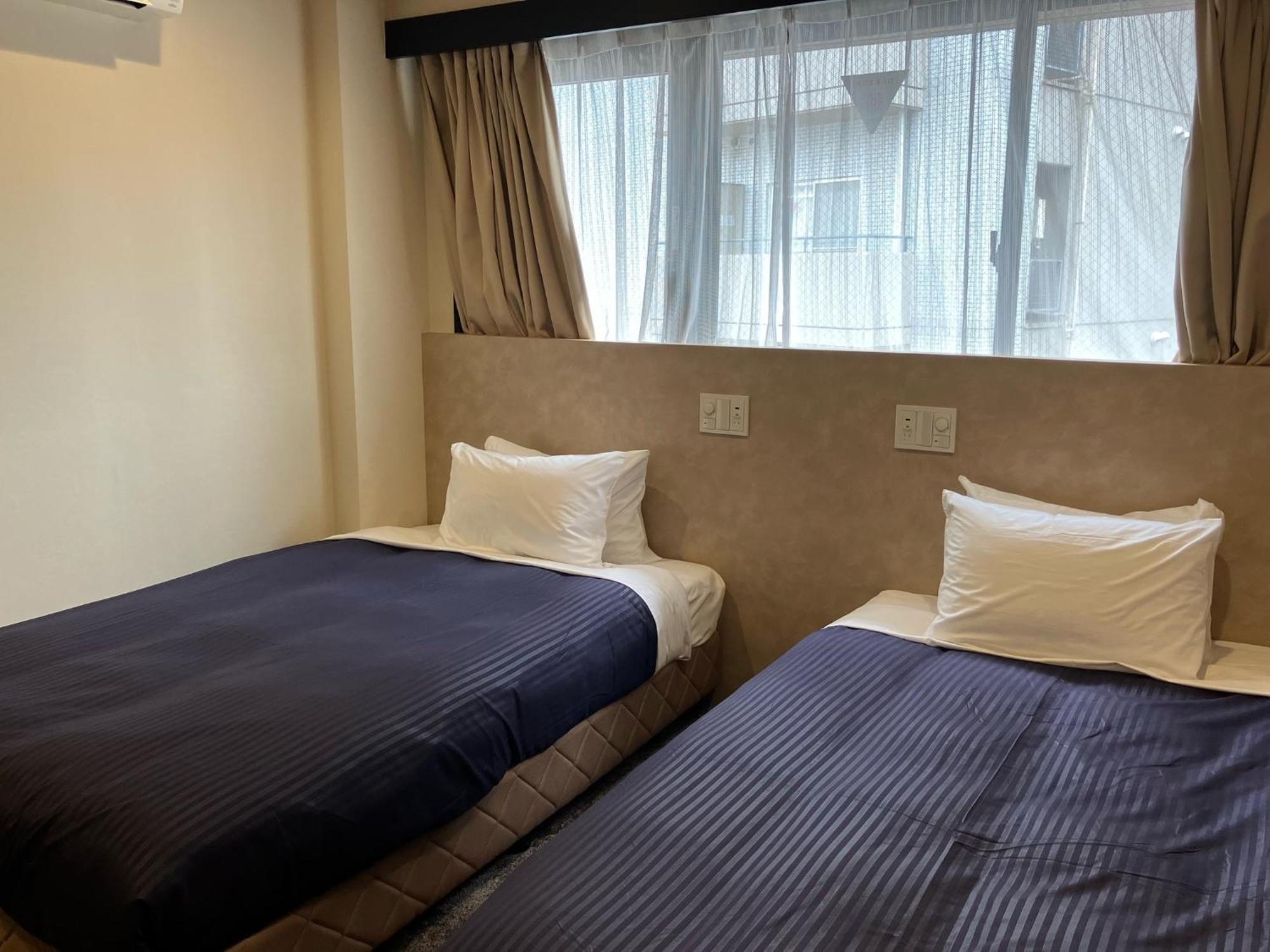 Livemax Budget Umeda Hotel 2*